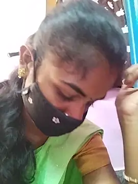 Tamil_Hot_RoyalQueen webcam
