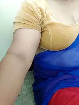 TamilDreamgirl08 webcam