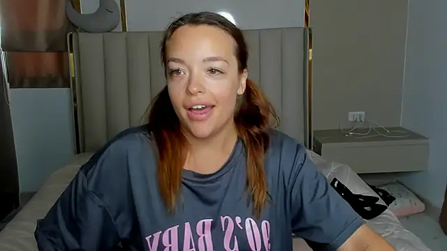 stellaa_quenn webcam