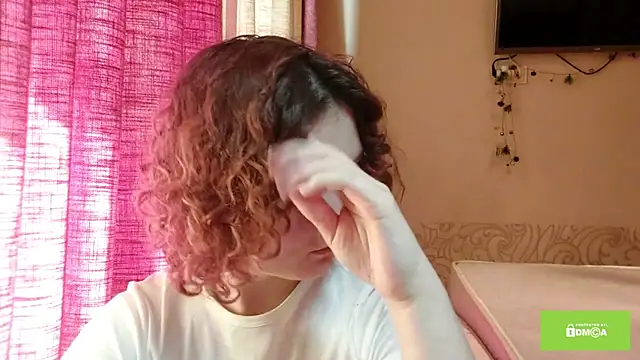 OlivaArashiro webcam