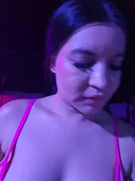 Pretty_Julieta webcam