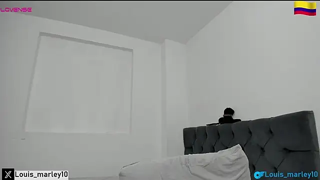 Louis_marley__ webcam