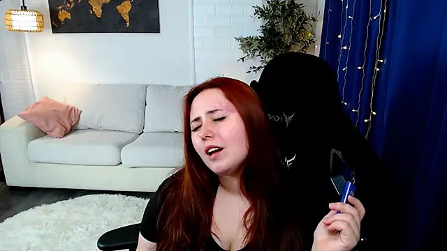 Hennessy_bunny webcam