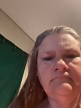 roxie6989 (F mature) - 300