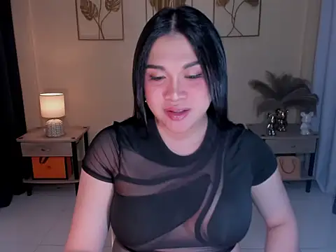 maxenecullens - MaxeneCullens's free webcam - UK Sex Cams