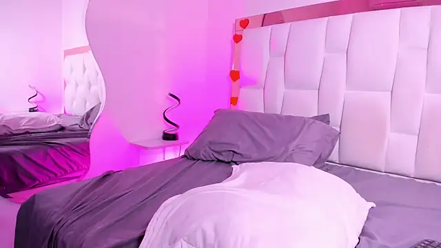 AliciaWhite_nt webcam