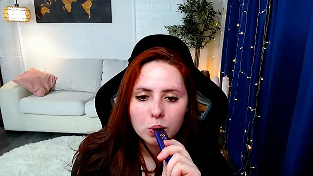 Hennessy_bunny webcam