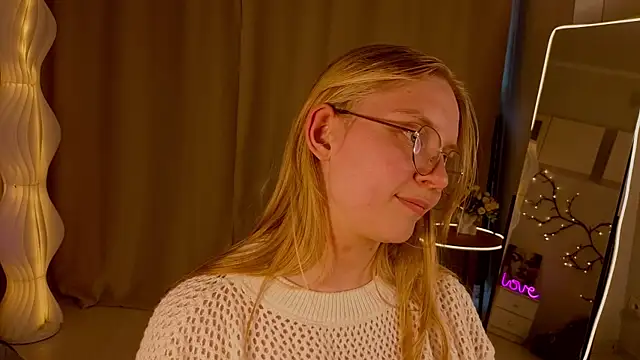 AlicaCohill - Live Cam