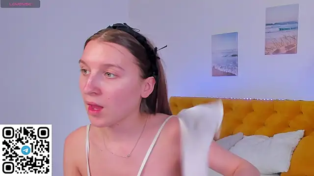 Xenia_paradise webcam