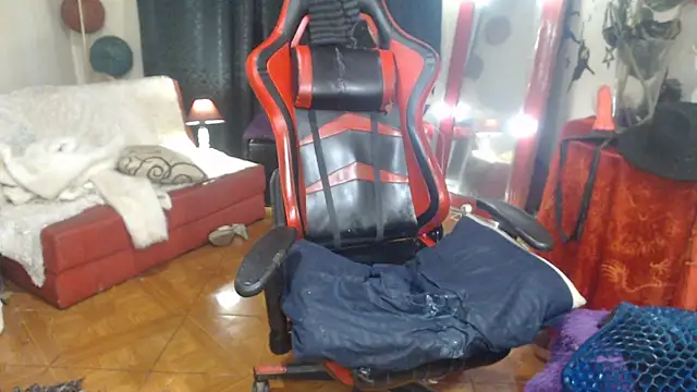 AlexaBigBoobss webcam