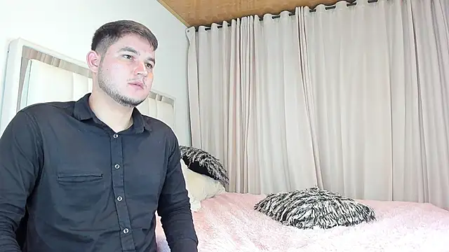 CameronyMartinn live sex cam