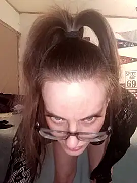 snowbird1117 - Snowbird1117's free webcam - UK Sex Cams