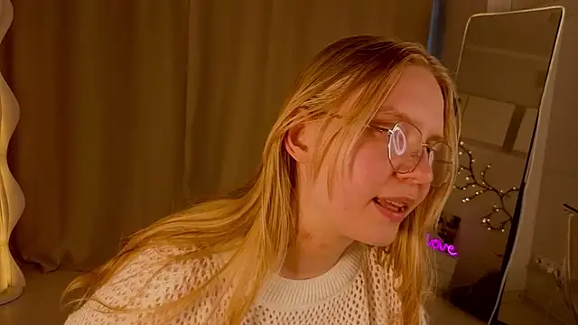 AlicaCohill live sex cam