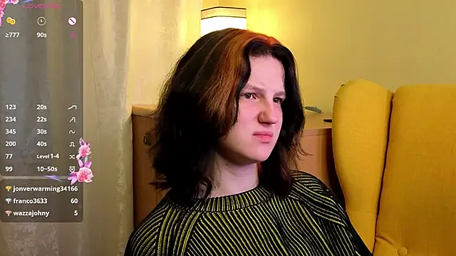 LatinaHuguenin webcam