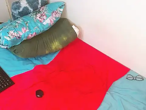 ChocoSlenderXXX webcam