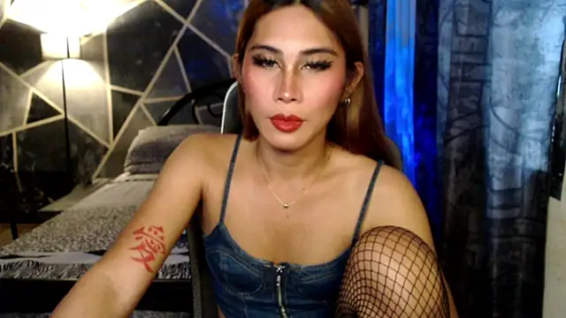 demeterfoxx live sex cam