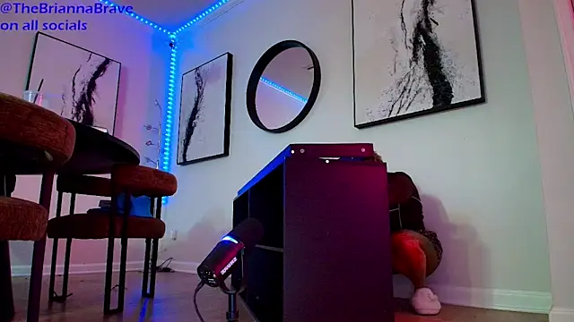 BriannaBrave webcam