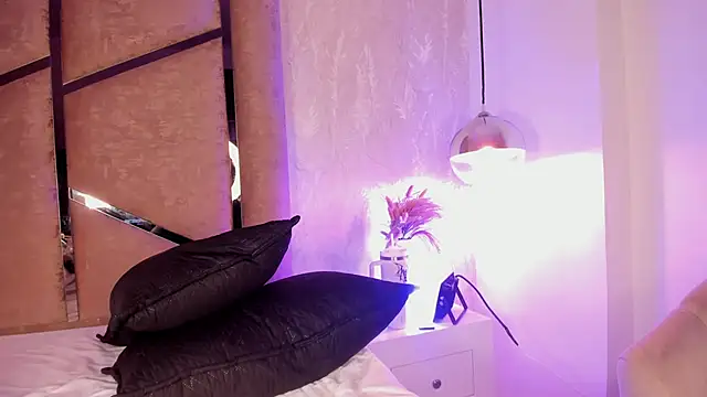 Lilith_Blaze_ webcam