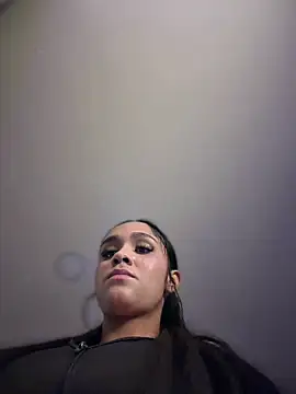 Isabella-Teen webcam