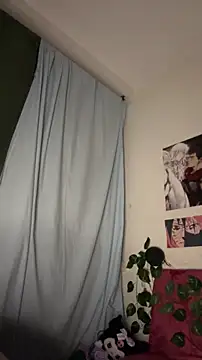 NinaValencia_ webcam