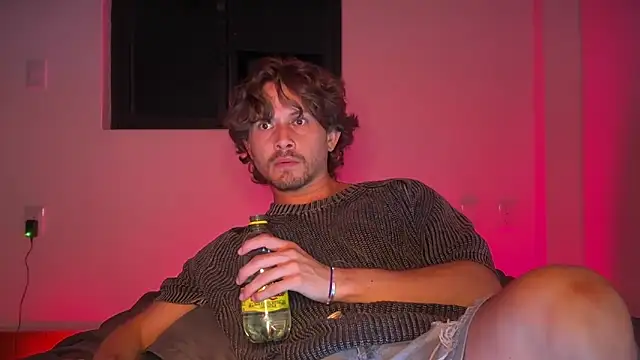 mcklister_kinky_feets