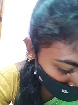 Tamil_Hot_RoyalQueen - Live Cam