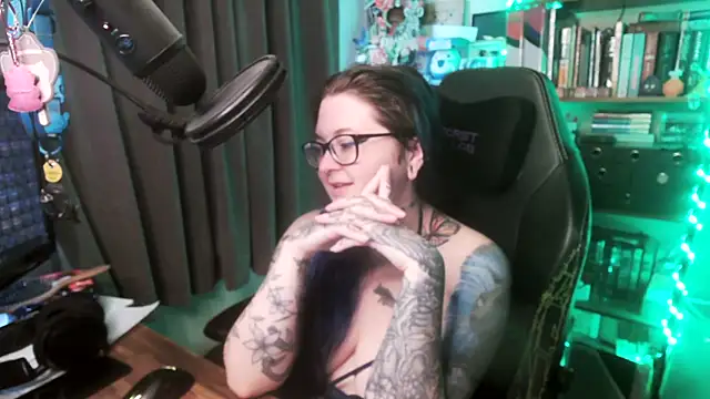 CaptivatedTate live sex cam