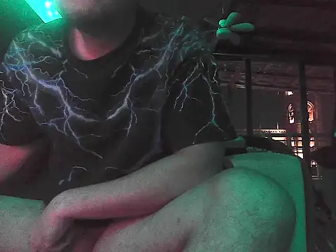 fapymasterUWU webcam