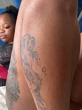 Webcam Model (SexxyLunar) is live