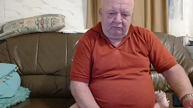 fullballs6's live cam