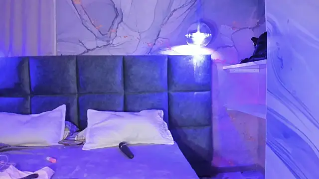 IsabelaStefano webcam