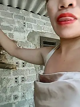 ruby_lucy - Ruby_Lucy's free webcam