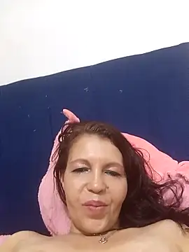 celeste_kiss_ webcam