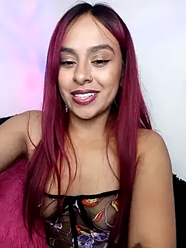 EmiilyFoxx090 webcam