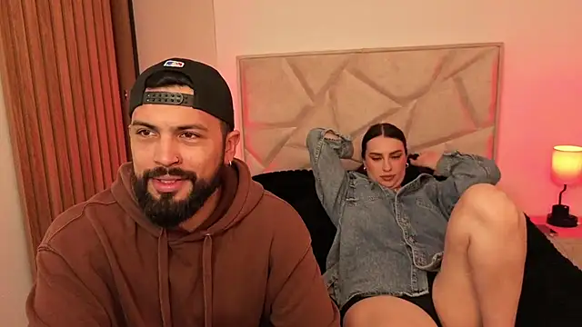 teseo_and_afroditha_ webcam