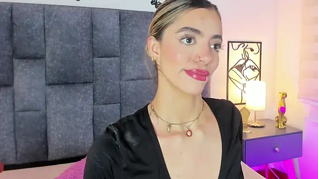 Violetta_Ficher webcam