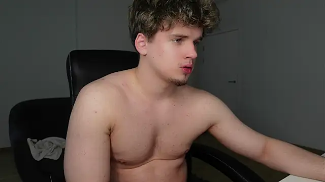 ricky_becko (M twink) - JERKING FOR 10 MIN