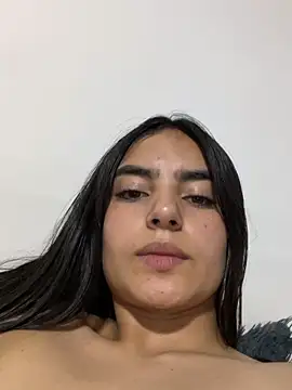 scarleth_zin (F teen) - Big Squirt hot