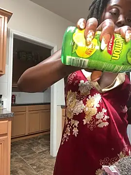 choclatepeaach webcam