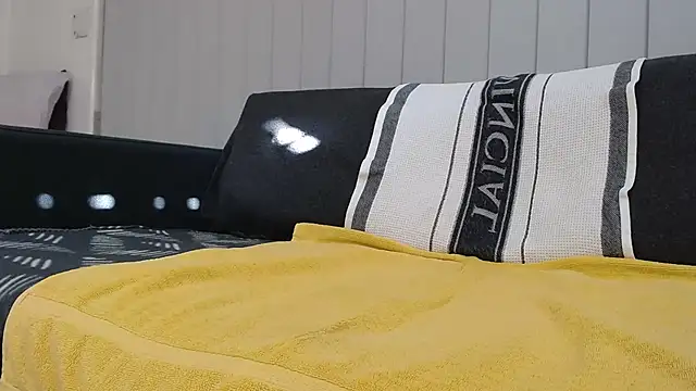 lilchristian@xh webcam