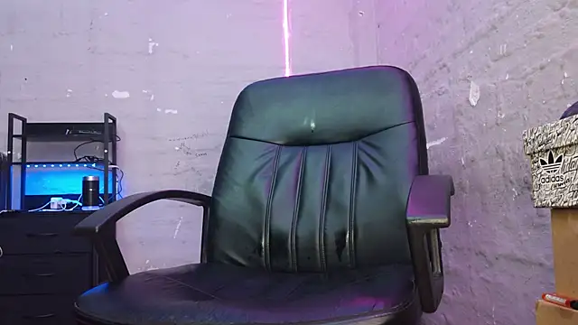 DanielsCock420 webcam