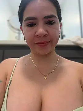 gringo_xxx_latina (F milf) - MEGA CUM MESSY