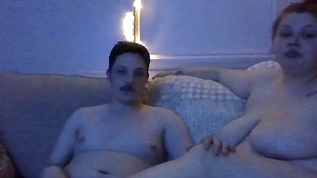 thehoneycouple420 webcam