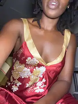 choclatepeaach webcam