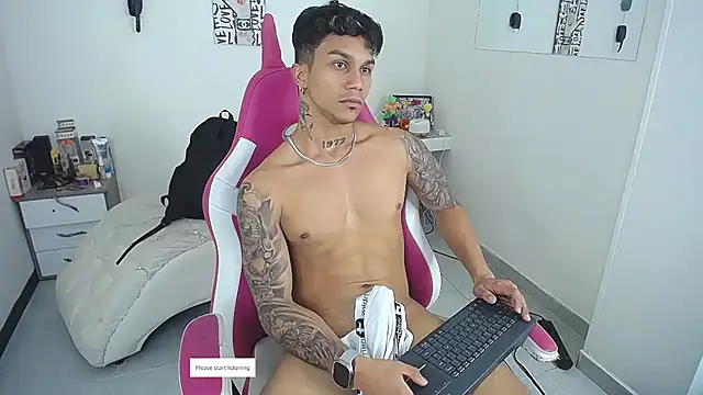 Leonard_Price webcam