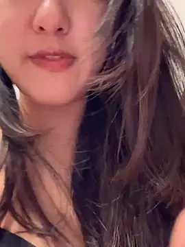 美女BeiBeiiiii在线直播