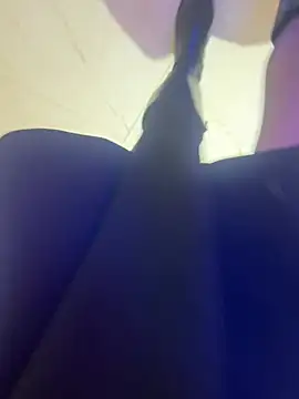 yimisun01 live sex cam