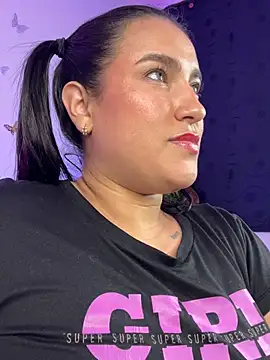 veronica__olsonn webcam