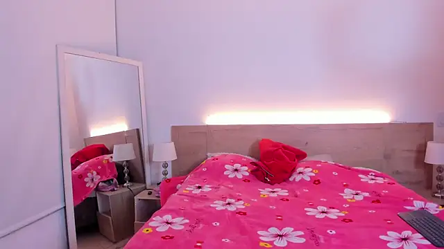 Kenji_n_Rousse webcam