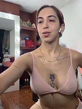 MariamGray1 webcam